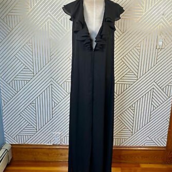 ⚠️SOLD⚠️🖤Show Me Your Mumu Rapunzel Cape Duster🖤 - Picture 9 of 9